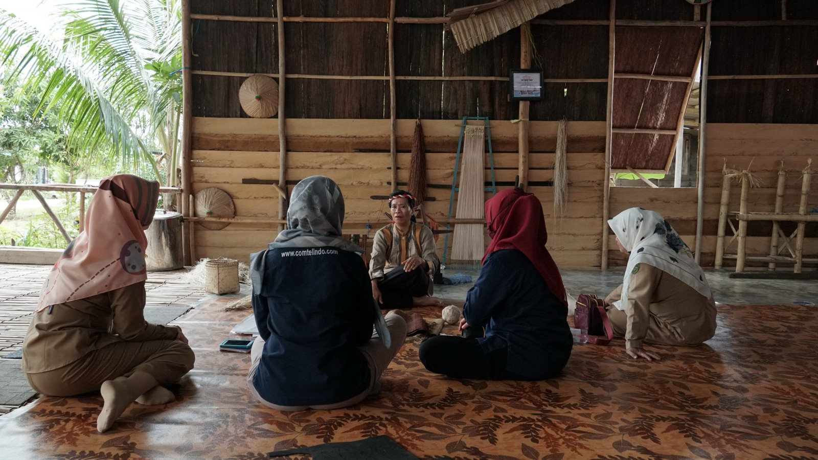 Kegiatan Comtelindo 4